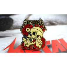 Пин - Metallica (череп)