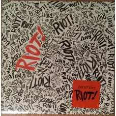 Paramore – Riot! LP 