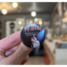 Значок Def Leppard Bringin on the heartbreak