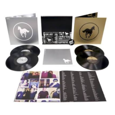 Виниловая пластинка Deftones - White Pony 4LP Бокс-сет + буклет + вкладка Уценка Виниловая пластинка Deftones - White Pony 4LP Бокс-сет + буклет + вкладка Уценка