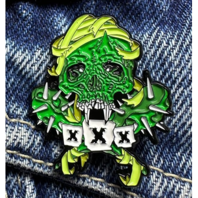 Пин Metallica - ХХХ  (значок) зеленый