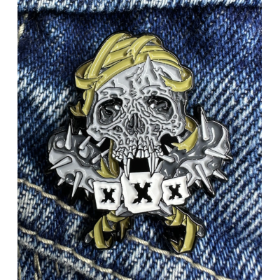 Пин Metallica - ХХХ  (значок) серый